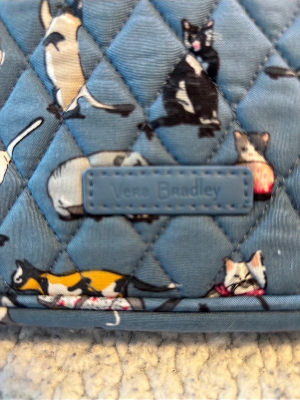 Vera Bradley Blue Quilted Cat Print Trio Pill case, crossbody purse & wallet - Picture 2 of 8
